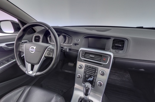 Volvo V60 Cross Country vaihtoauto