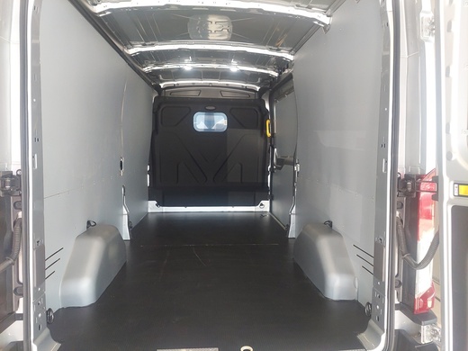 Ford Transit vaihtoauto