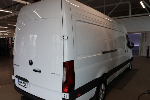 Mercedes-Benz Sprinter vaihtoauto