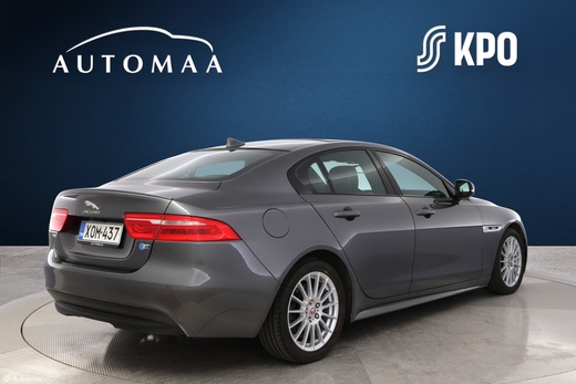 Jaguar XE vaihtoauto