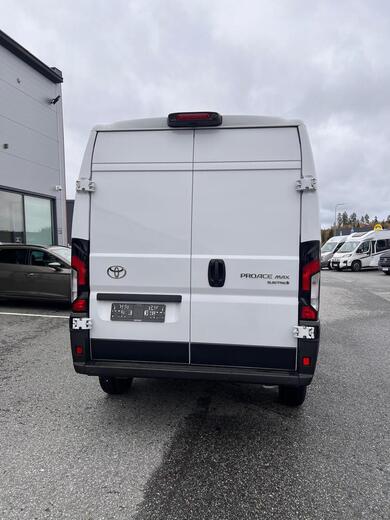 Toyota Proace MAX vaihtoauto