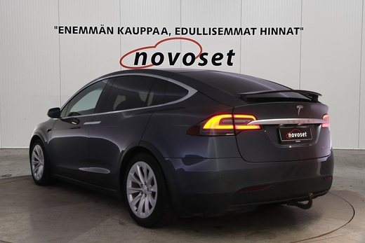 Tesla Model X vaihtoauto