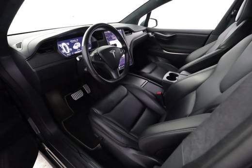 Tesla Model X vaihtoauto