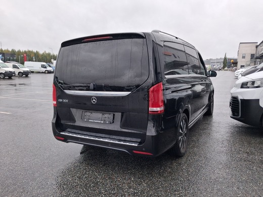 Mercedes-Benz EQV vaihtoauto