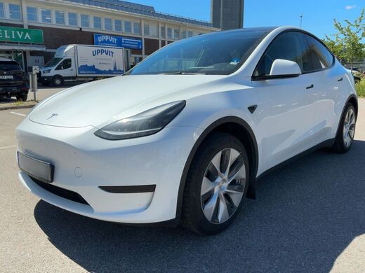 Tesla Model Y vaihtoauto