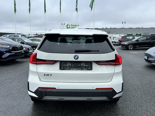BMW iX1 vaihtoauto