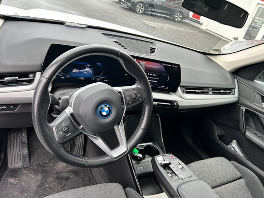 BMW iX1 vaihtoauto