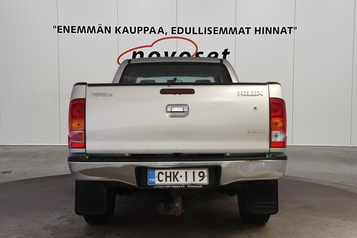 Toyota Hilux vaihtoauto