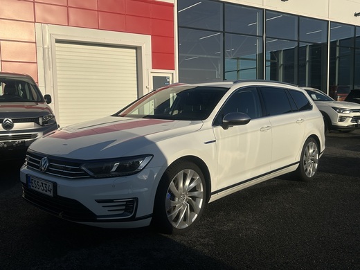 Volkswagen Passat vaihtoauto