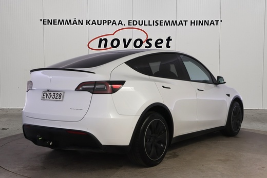 Tesla Model Y vaihtoauto