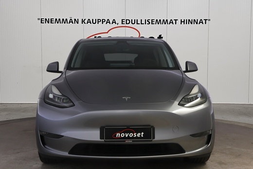 Tesla Model Y vaihtoauto