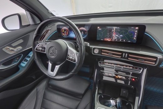 Mercedes-Benz EQC vaihtoauto