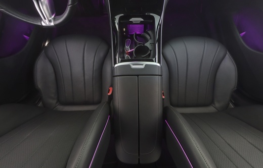 Mercedes-Benz EQE vaihtoauto