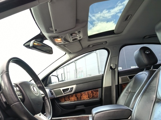 Jaguar XF vaihtoauto