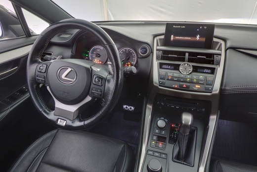 Lexus NX vaihtoauto