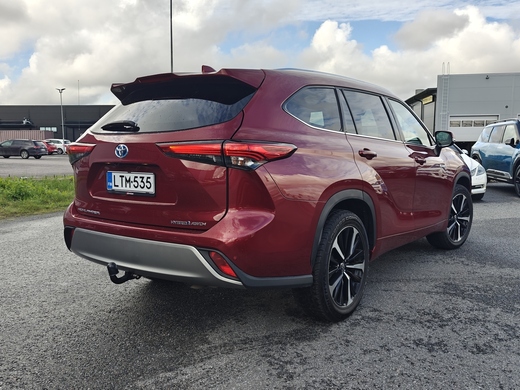 Toyota Land Cruiser vaihtoauto
