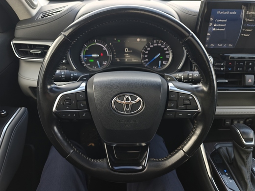 Toyota Land Cruiser vaihtoauto