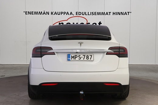 Tesla Model X vaihtoauto