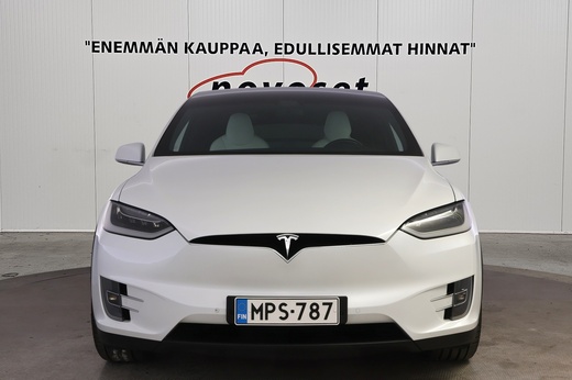 Tesla Model X vaihtoauto
