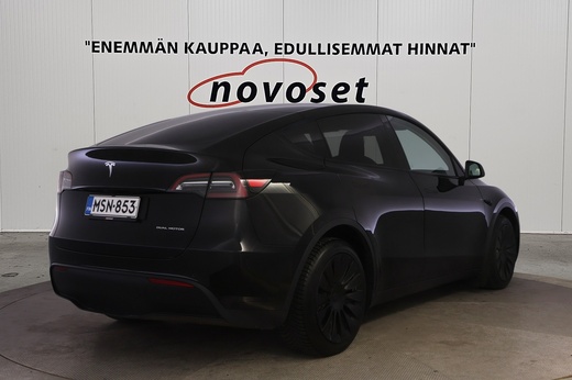 Tesla Model Y vaihtoauto