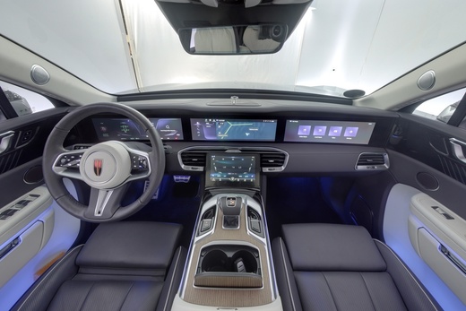 Hongqi E-HS9 vaihtoauto