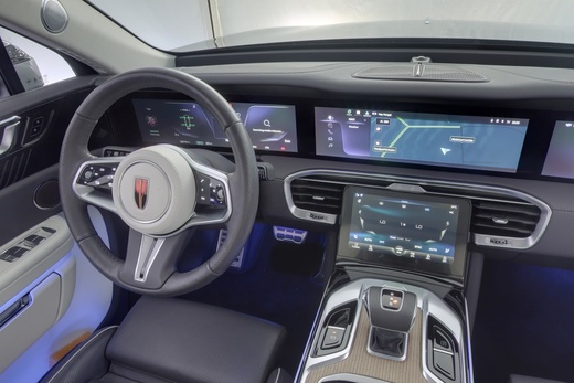 Hongqi E-HS9 vaihtoauto