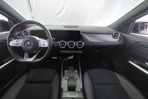 Mercedes-Benz EQA vaihtoauto