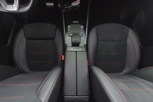 Mercedes-Benz EQA vaihtoauto