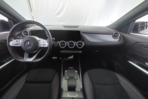 Mercedes-Benz EQA vaihtoauto