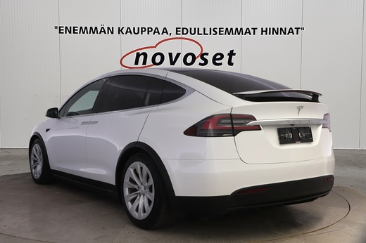 Tesla Model X vaihtoauto