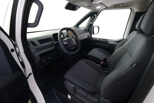 Kia PV5 vaihtoauto