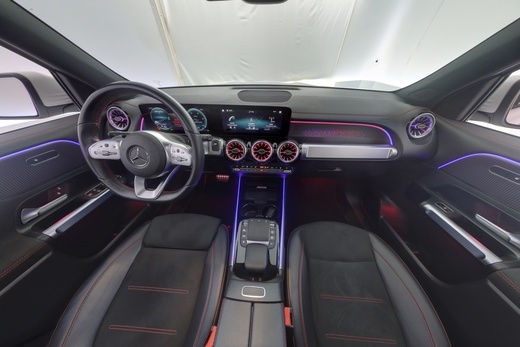 Mercedes-Benz EQB vaihtoauto
