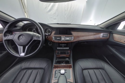 Mercedes-Benz CLS vaihtoauto