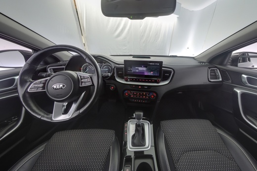 Kia XCeed vaihtoauto