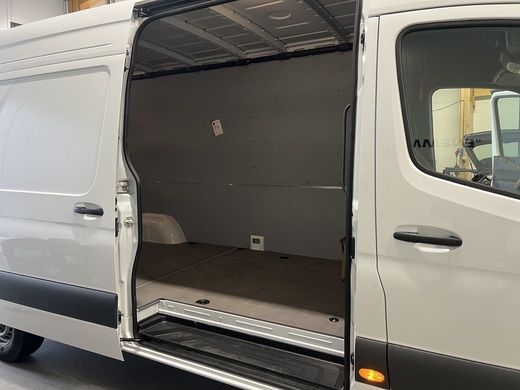 Mercedes-Benz Sprinter vaihtoauto