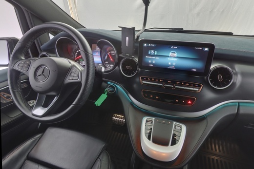 Mercedes-Benz EQV vaihtoauto