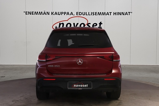 Mercedes-Benz EQB vaihtoauto