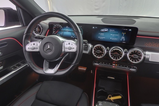 Mercedes-Benz EQB vaihtoauto
