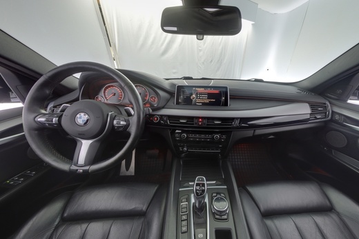 BMW X6 vaihtoauto
