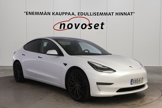 Tesla Model 3 vaihtoauto