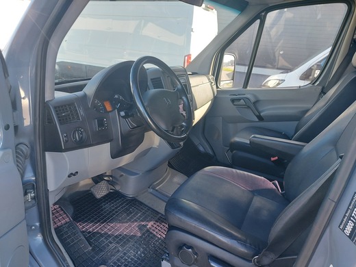 Mercedes-Benz Sprinter vaihtoauto