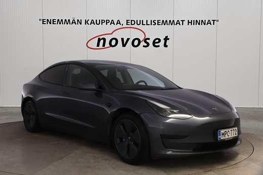 Tesla Model 3 vaihtoauto