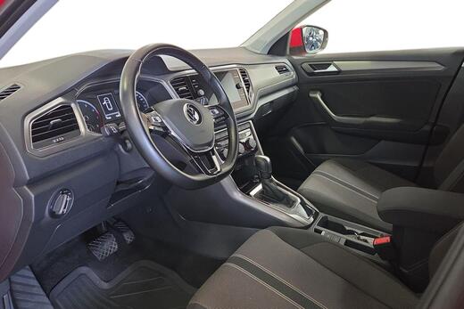 Volkswagen T-Roc vaihtoauto