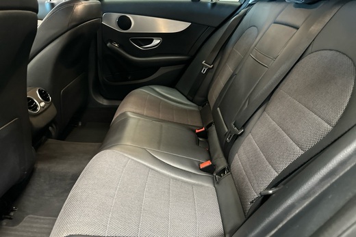 Mercedes-Benz C vaihtoauto