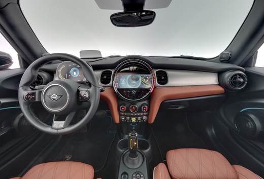 Mini Hatchback vaihtoauto