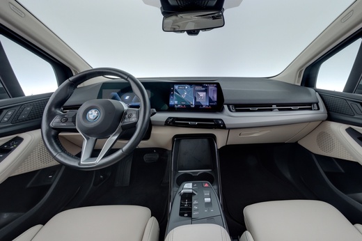 BMW 225 vaihtoauto