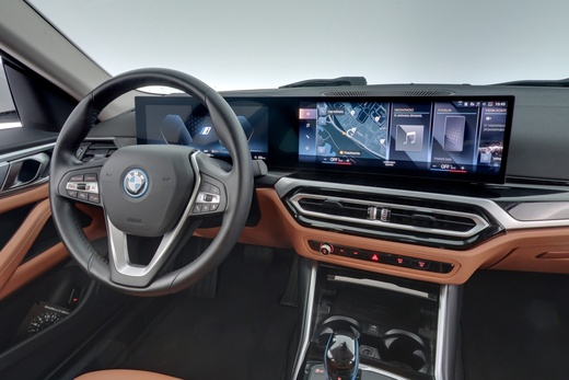 BMW i4 vaihtoauto