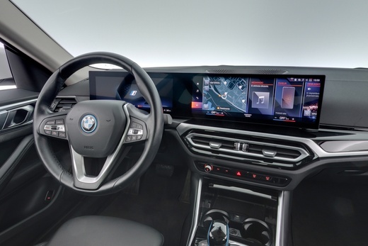 BMW i4 vaihtoauto