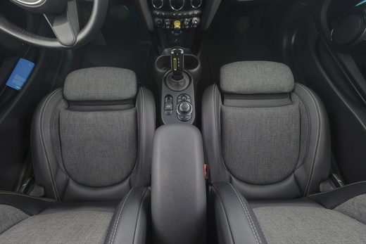 Mini Hatchback vaihtoauto