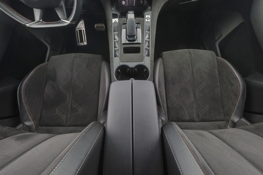 DS 7 Crossback vaihtoauto